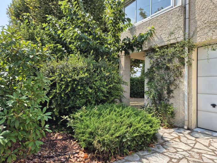 Image No.47-3 Bed House for sale