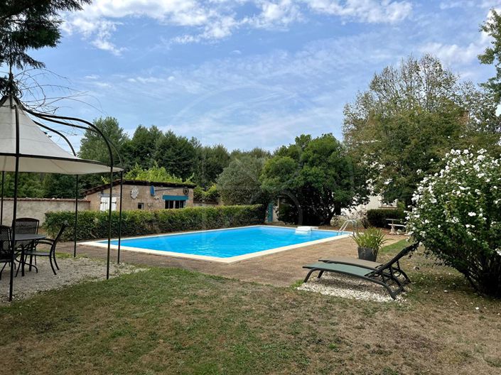 Image No.18-3 Bed House for sale