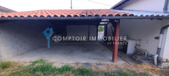 Image No.2-4 Bed House for sale