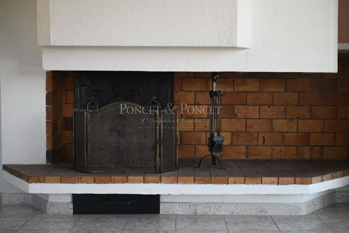 Image No.11-4 Bed House for sale