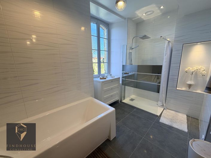 Image No.13-5 Bed House for sale