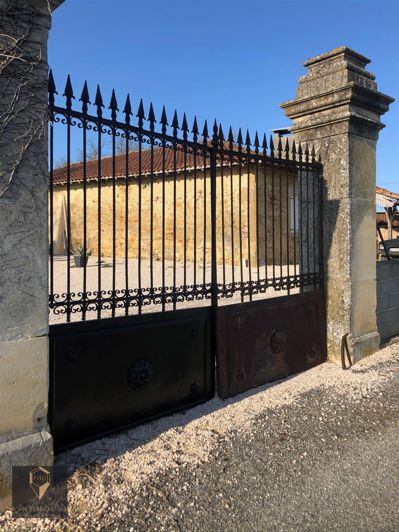 Image No.18-5 Bed House for sale