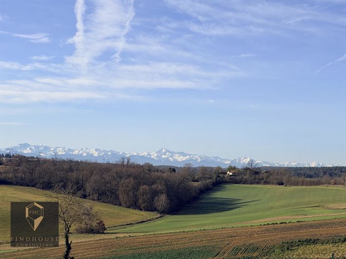 Image No.19-5 Bed House for sale