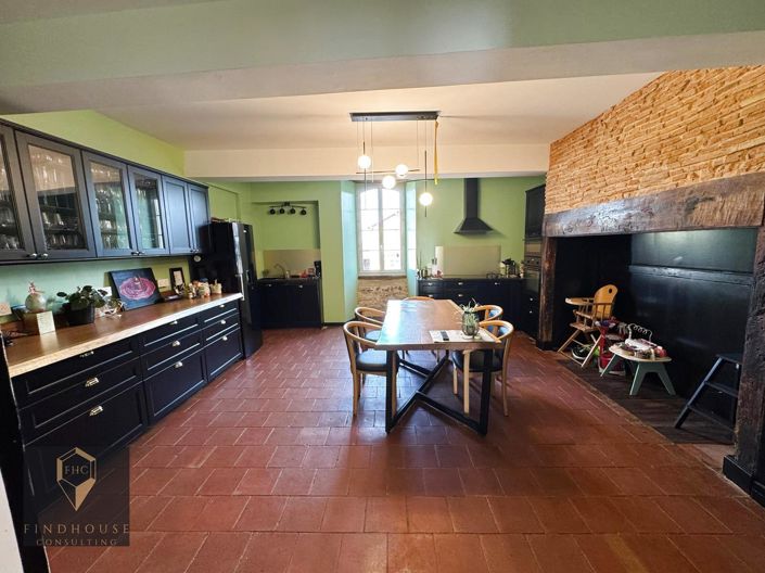 Image No.3-5 Bed House for sale