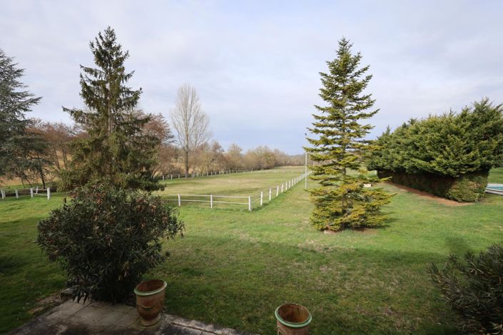 Image No.19-Propriété de 6 chambres à vendre à Auch