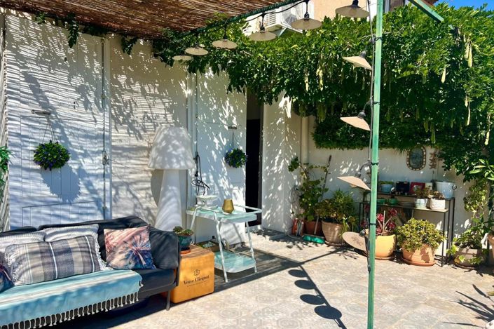 Image No.20-5 Bed House for sale