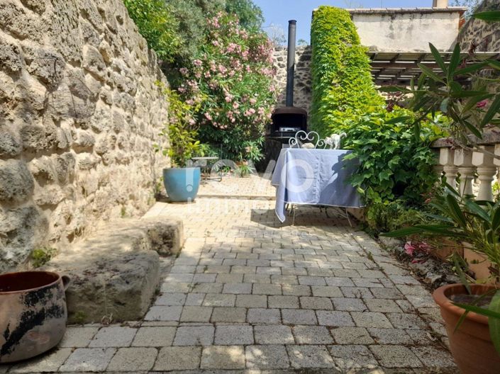 Image No.1-3 Bed House for sale