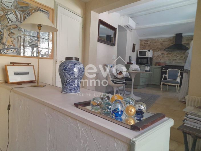 Image No.10-3 Bed House for sale