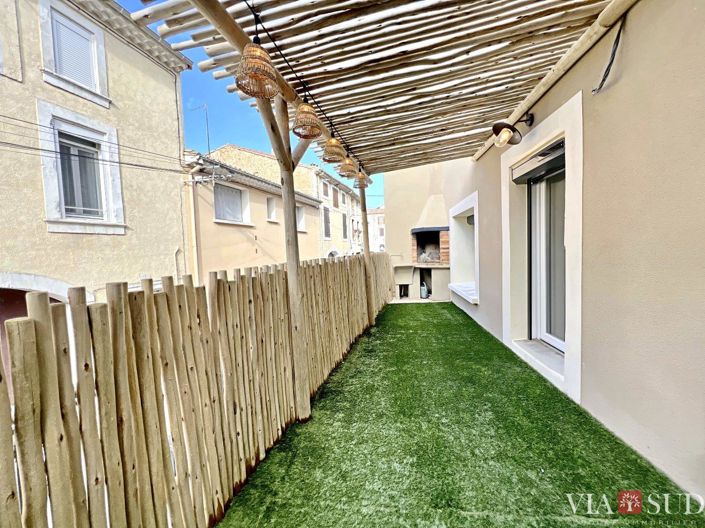 Image No.5-5 Bed Property for sale