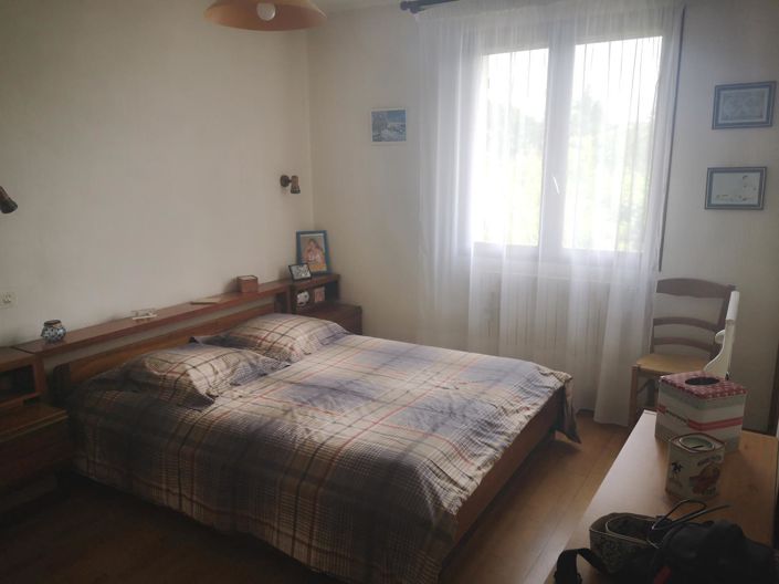 Image No.14-6 Bed House for sale