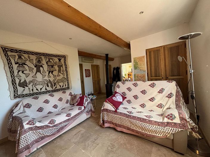 Image No.8-3 Bed House for sale