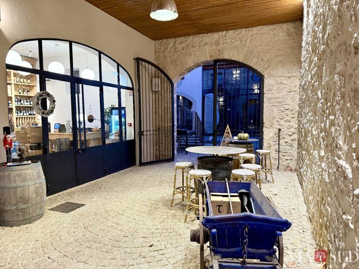 Image No.9-10 Bed House for sale