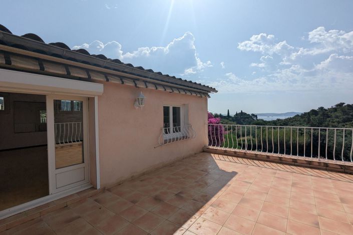 Image No.4-3 Bed House for sale