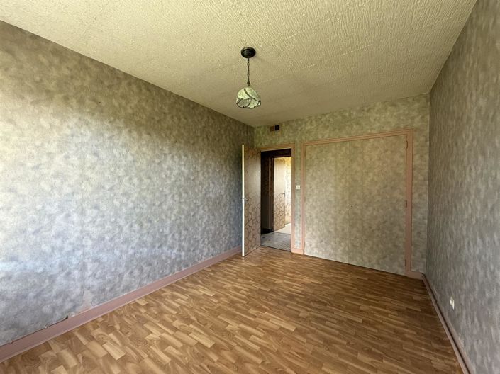 Image No.19-Appartement de 3 chambres à vendre à Digoin