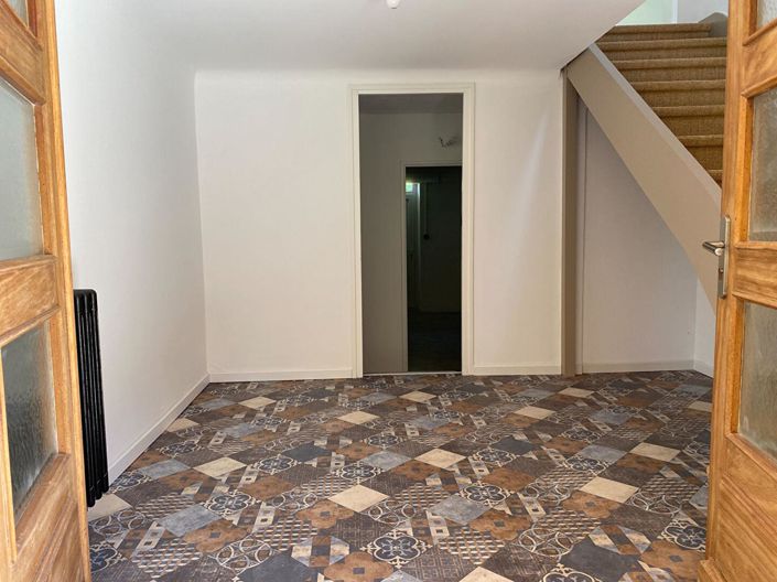 Image No.13-4 Bed House for sale