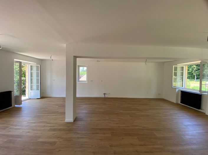 Image No.5-4 Bed House for sale