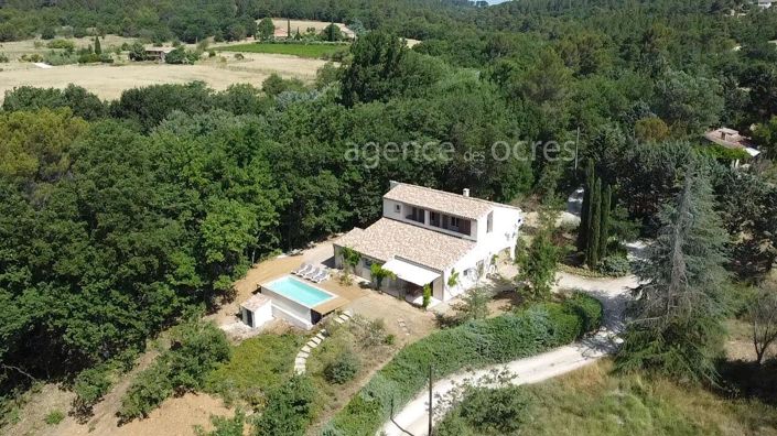 Image No.1-4 Bed House for sale
