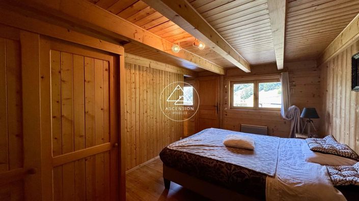 Image No.41-3 Bed House for sale