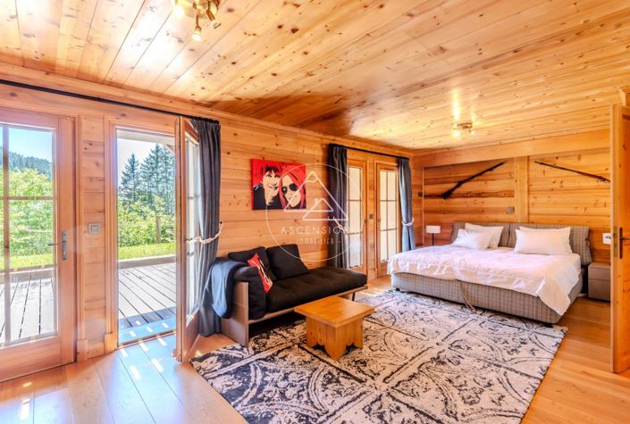 Image No.12-4 Bed House for sale