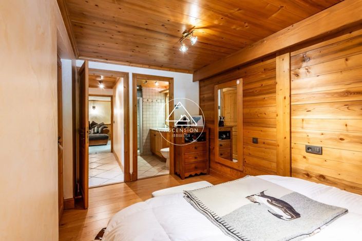 Image No.31-4 Bed House for sale