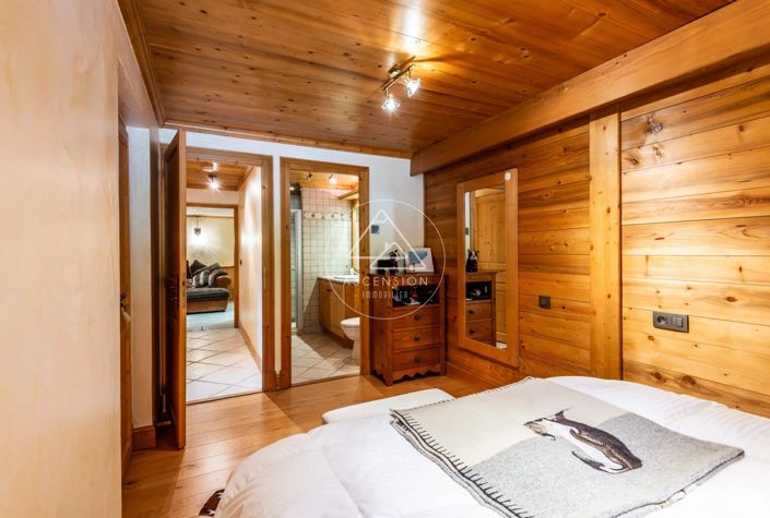 Image No.34-4 Bed House for sale