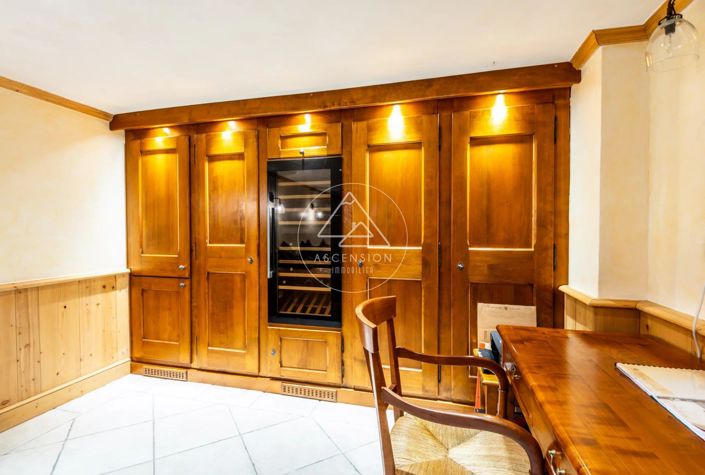 Image No.42-4 Bed House for sale