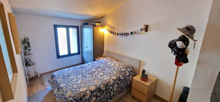 Image No.9-2 Bed House for sale