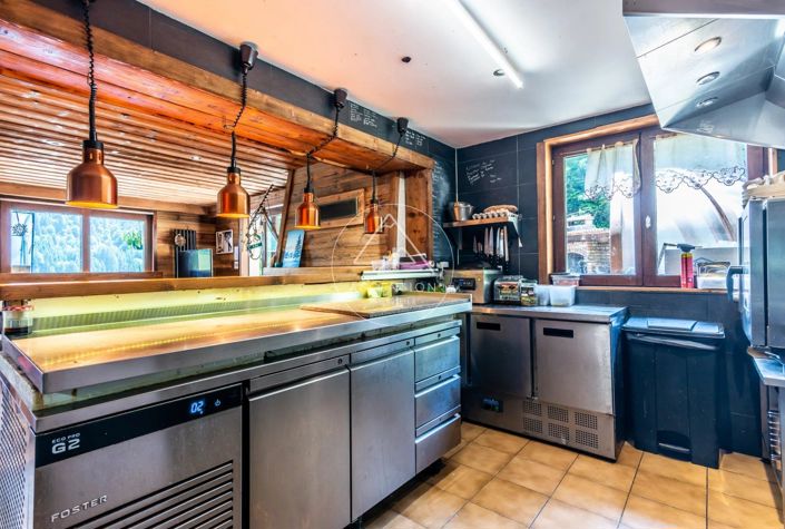 Image No.13-13 Bed House for sale