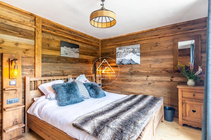 Image No.23-13 Bed House for sale