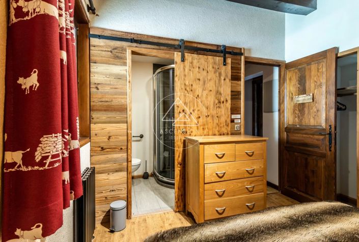 Image No.27-13 Bed House for sale