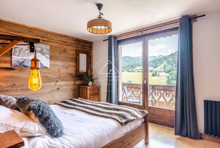 Image No.8-13 Bed House for sale