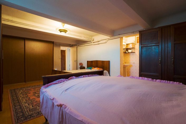 Image No.16-4 Bed House for sale