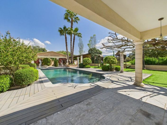 Image No.12-4 Bed House for sale