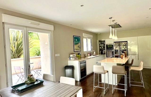 Image No.5-Propriété de 4 chambres à vendre à Mirande