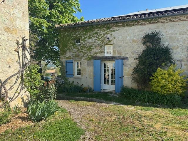 Image No.20-4 Bed House for sale