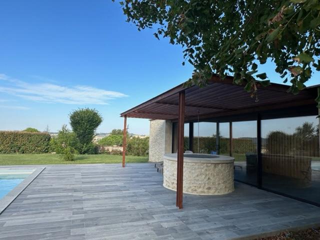 Image No.8-Propriété de 5 chambres à vendre à Auch