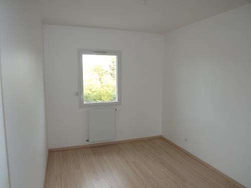 Image No.7-Appartement de 2 chambres à vendre à Digoin