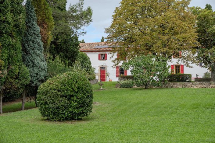 Image No.16-9 Bed House for sale