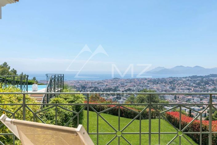 Image No.3-Maison de 7 chambres à vendre à Le Cannet