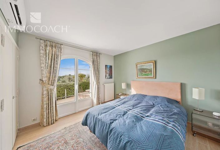 Image No.13-4 Bed House for sale