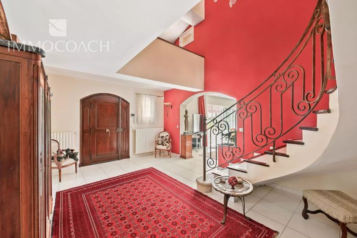 Image No.16-4 Bed House for sale