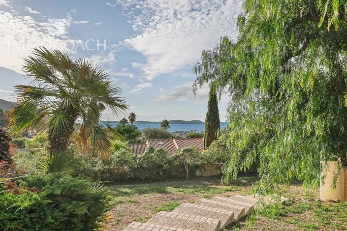 Image No.6-4 Bed House for sale