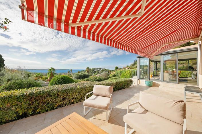 Image No.9-4 Bed House for sale