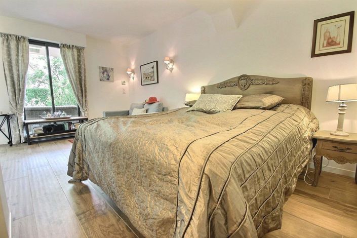 Image No.8-Apartment for sale