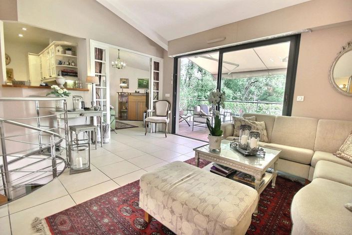 Image No.19-House for sale