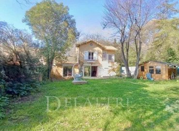 Maison de 3 chambres à vendre à Roquefort-les-Pins