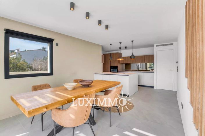 Image No.6-Maison de 4 chambres à vendre à Vallauris