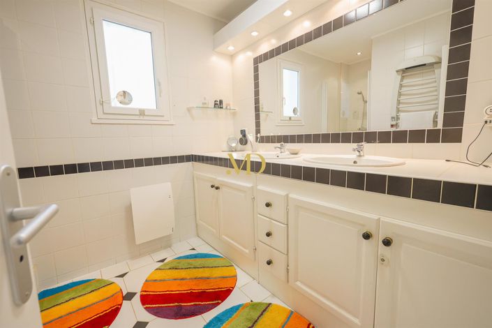 Image No.17-Maison de 4 chambres à vendre à Roussillon