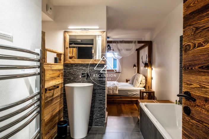 Image No.24-2 Bed Apartment for sale