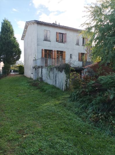 Image No.2-Maison de 4 chambres à vendre à Monsempron-Libos
